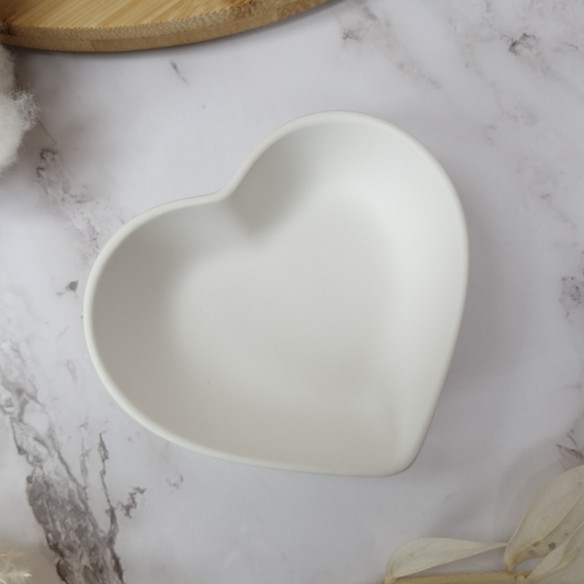 Petit pot cœur en éco résine - blanc