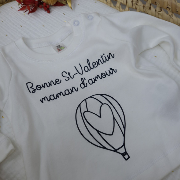 Petit pull personnalisé "Bonne St-Valentin maman d'amour" Taille 50/56 2