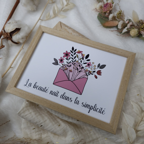 Cadre citation "La beauté naît dans la simplicité"