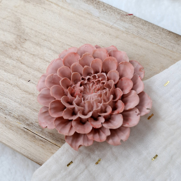 Fleur déco en Jesmonite - vieux rose