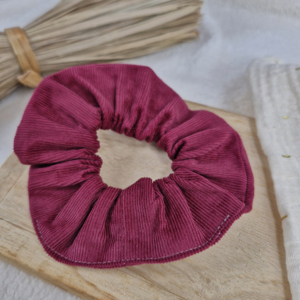 Chouchou, l'accessoire indispensable pour vos cheveux et le poignet. 2