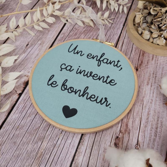 Tambour décoratif "Un enfant, ça invente le bonheur." 2