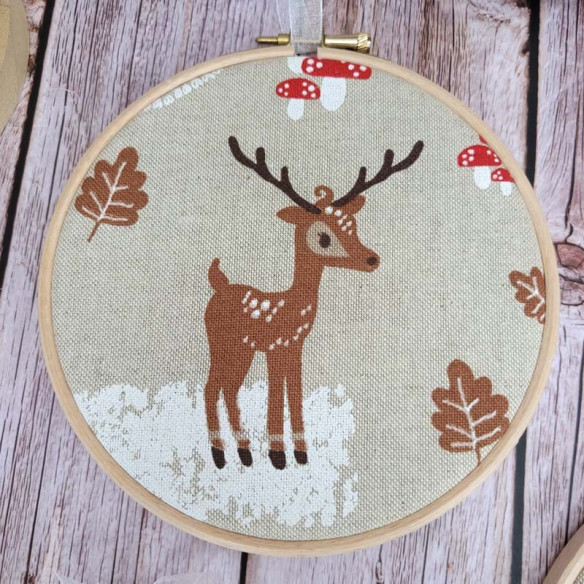 Tambour décoratif "cerf d'automne"