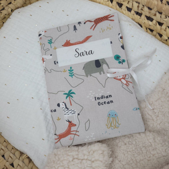 protege-carnet-sante-travel-les-petites-mains-de-melanie 2
