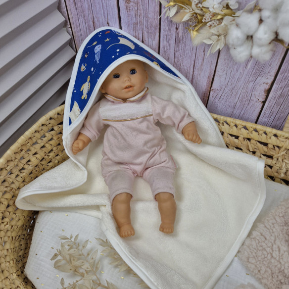 cape de bain poupee - artisanat suisse